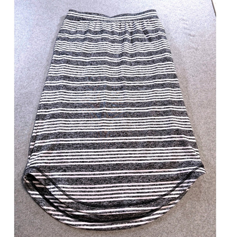 T by Talbots Midi Skirt Womens M Grey White Striped Excellent High-Low Jersey